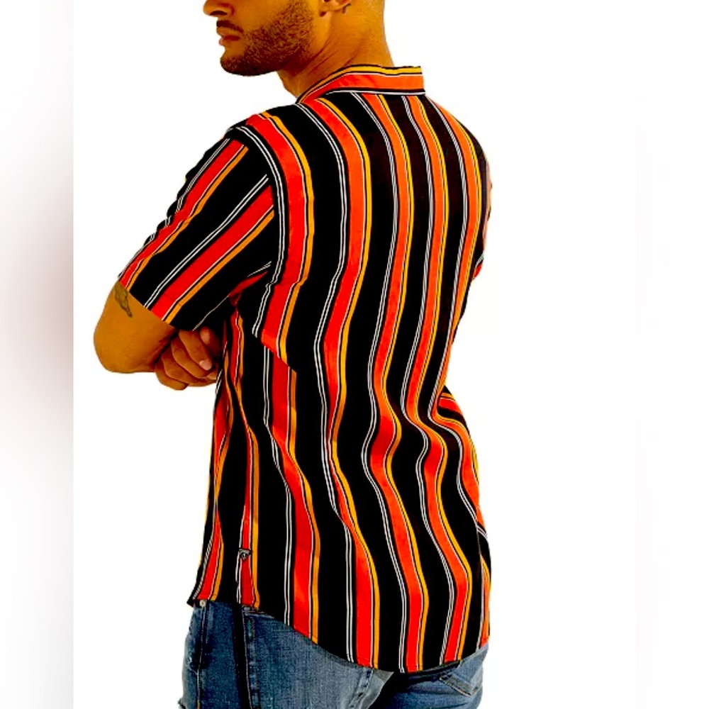 Guess Short Sleeve Slim fit Casual Button-Down Shirts for Men. Size XS